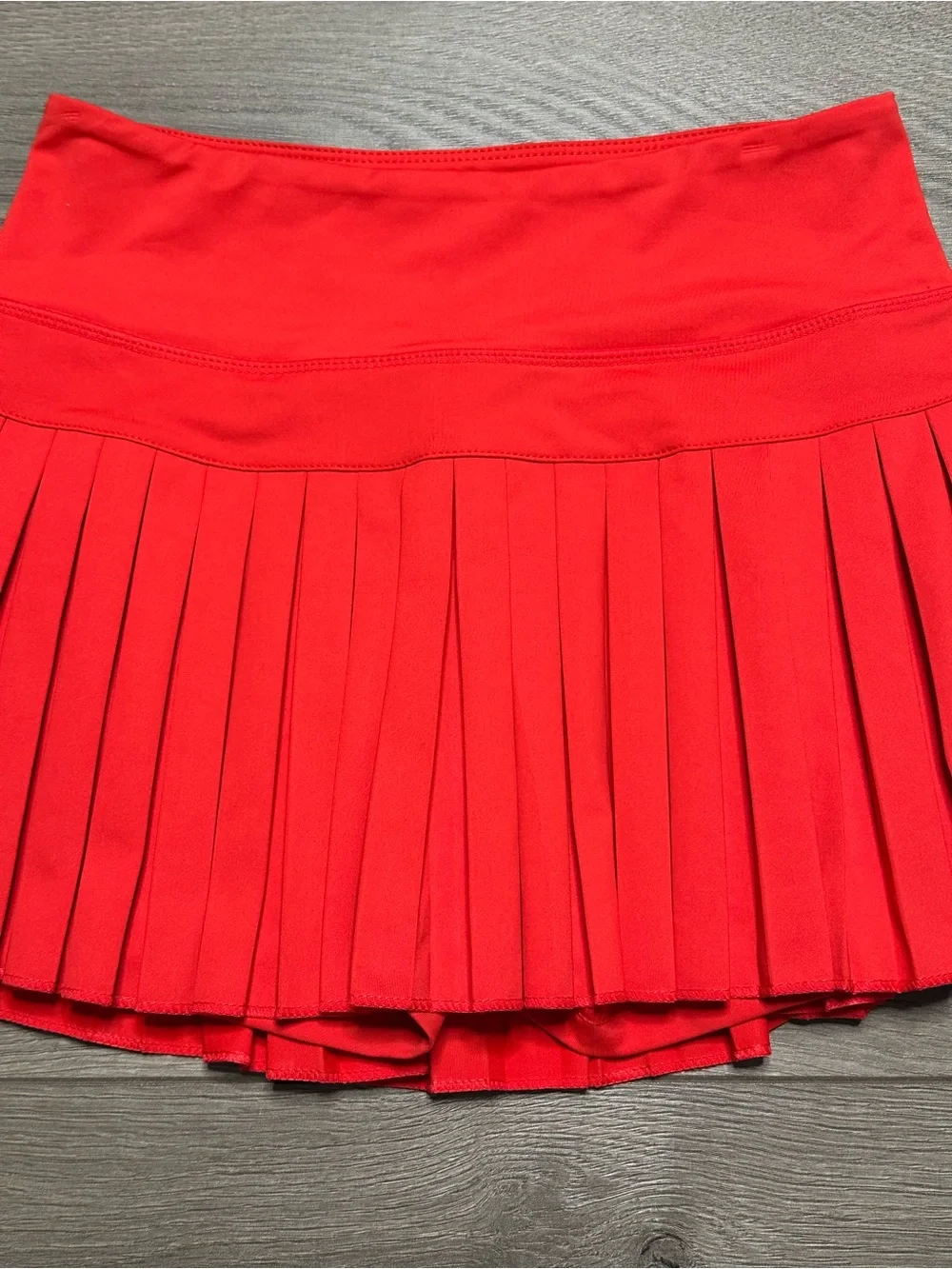 Goldhinge 12” red